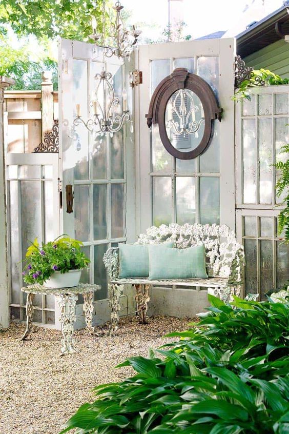 Shabby chic trädgård: många eleganta och billiga idéer